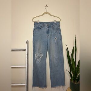 Old Navy Light Blue Distressed Straight Leg Jeans